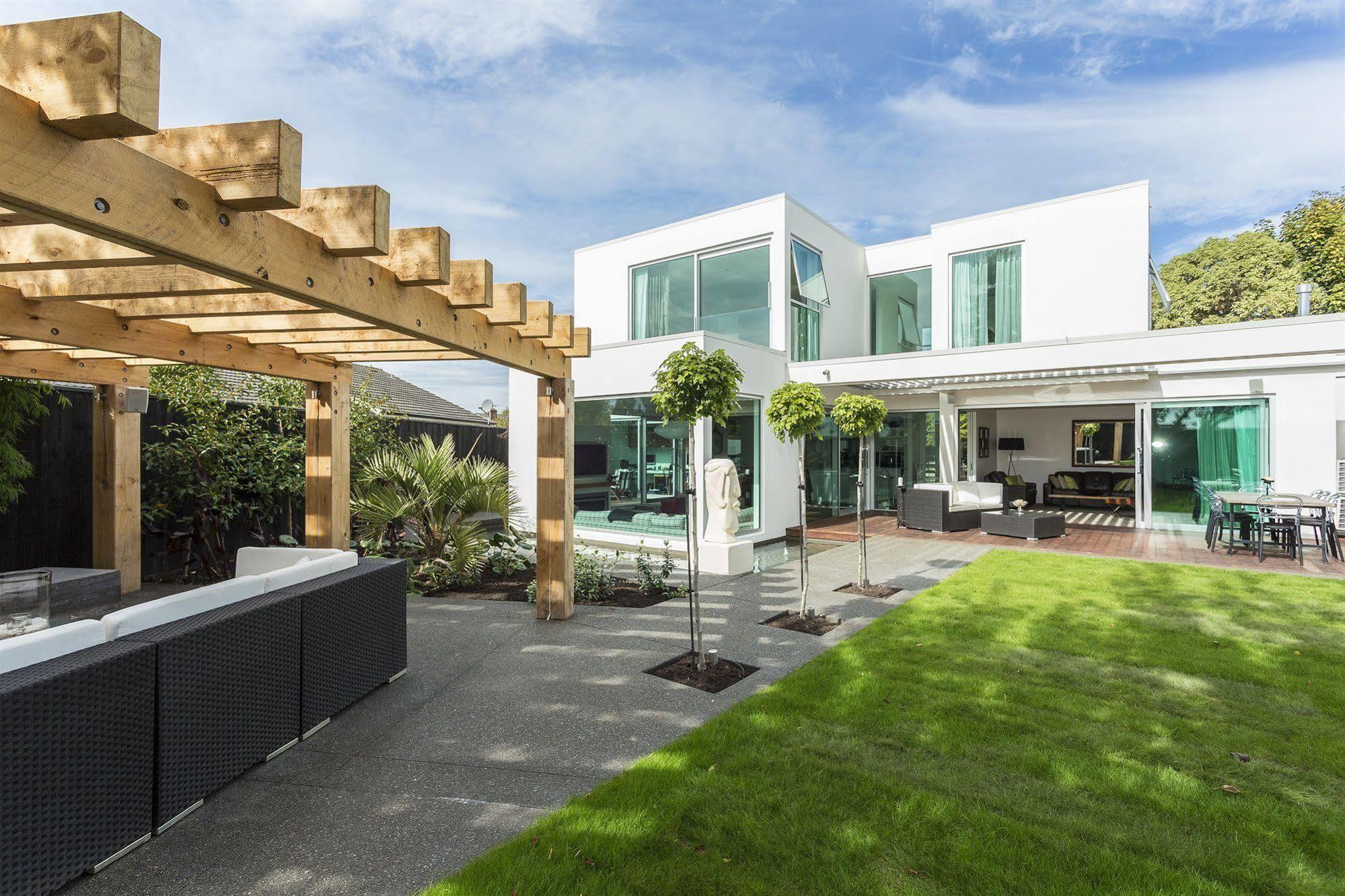 The Establishment Boutique Accommodation Christchurch Exterior photo